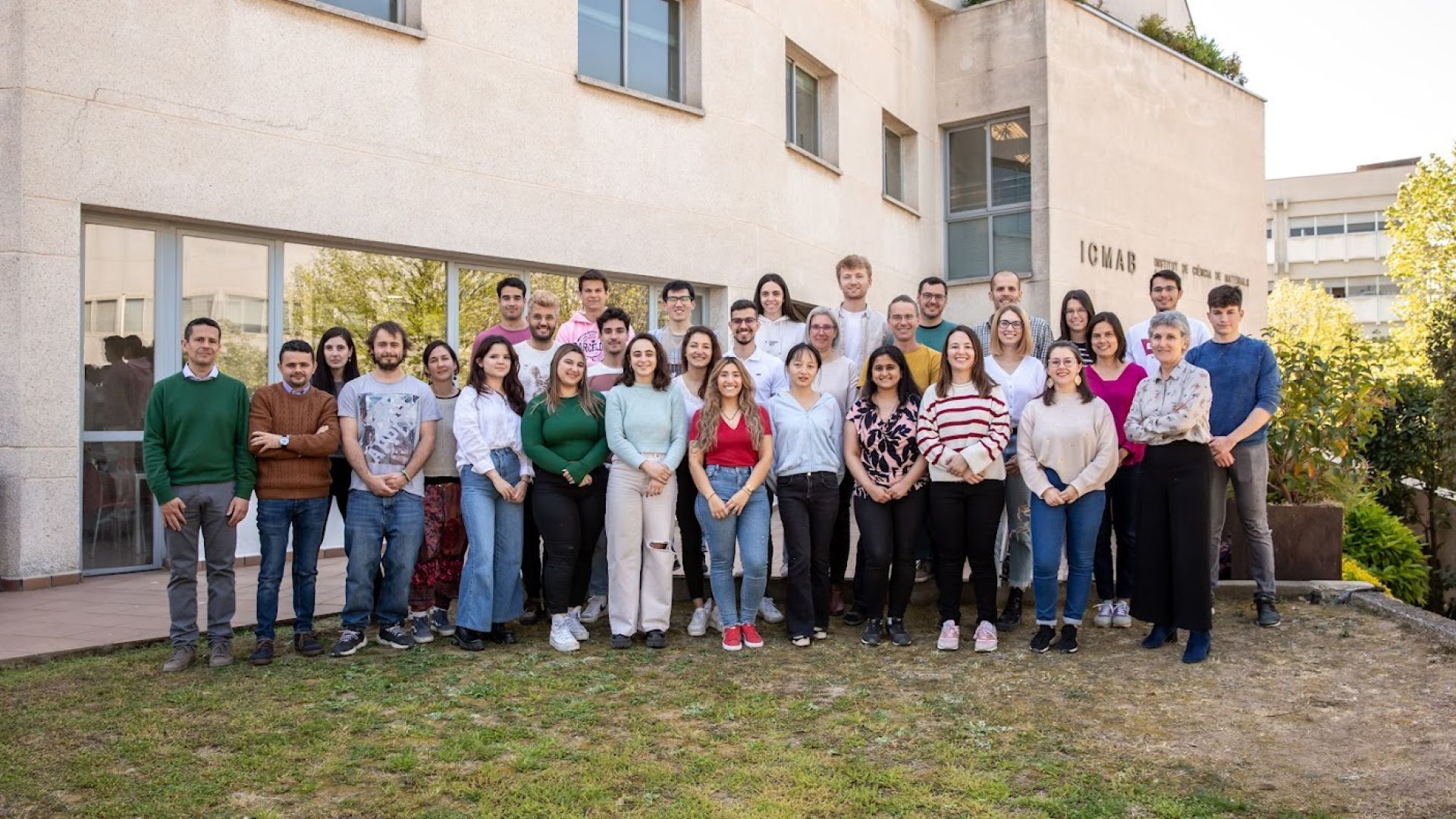 N&N Group Photo - October 2023